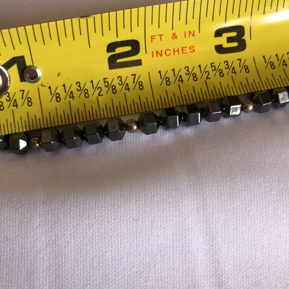 16.5” Hematite and Metallic Silver Tone Bead Necklace - Picture 13 of 15